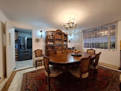 Apartamento de 3 alcobas en venta en Santa Barbara, Bogotá, 204 m² · foto 3 de 20