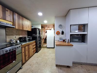 Apartamento de 3 alcobas en venta en Santa Barbara, Bogotá, 204 m² · foto 5 de 20