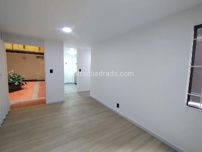 Apartamento de 3 alcobas en venta en Favidi Villa Alsacia, Bogotá, 50 m² · foto 4 de 18