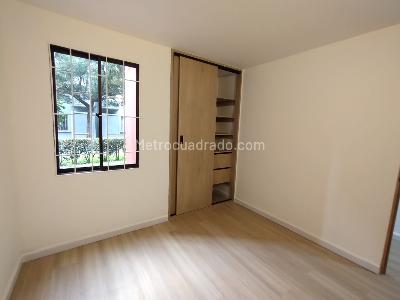 Apartamento de 3 alcobas en venta en Favidi Villa Alsacia, Bogotá, 50 m² · foto 6 de 18
