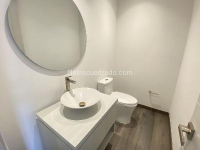 Apartamento de 2 alcobas en venta en Antiguo Country, Bogotá, 65 m² · foto 2 de 20