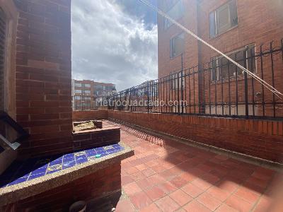 Apartamento de 1 alcoba en venta en Chico Navarra, Bogotá, 52 m² · foto 10 de 18