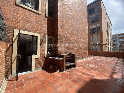 Apartamento de 1 alcoba en venta en Chico Navarra, Bogotá, 52 m² · foto 11 de 18
