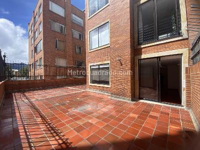Apartamento de 1 alcoba en venta en Chico Navarra, Bogotá, 52 m² · foto 13 de 18