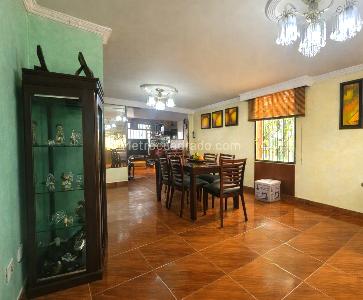 Casa de 4 alcobas en venta en Americas Central, Bogotá, 156 m² · foto 11 de 20