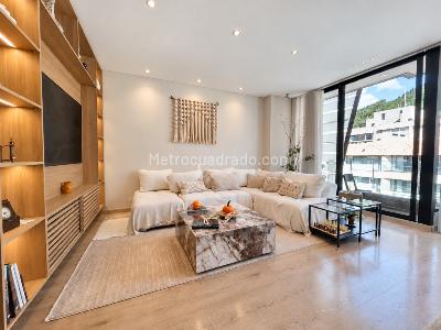 Apartamento de 3 alcobas en arriendo en Chico Reservado, Bogotá, 187 m² · foto 2 de 20