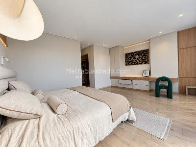 Apartamento de 3 alcobas en arriendo en Chico Reservado, Bogotá, 187 m² · foto 15 de 20