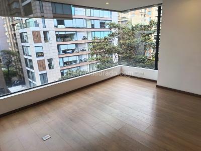 Apartamento de 2 alcobas en arriendo en Chico, Bogotá, 73 m² · foto 3 de 14