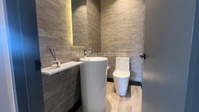 Apartamento de 3 alcobas en venta en Parque Del Virrey, Bogotá, 168 m² · foto 12 de 20