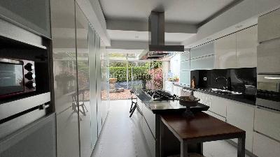 Casa de 5 alcobas en venta en Santa Ana Oriental, Bogotá, 478 m² · foto 9 de 20