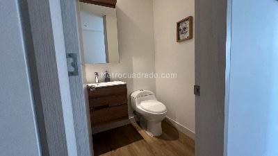 Apartamento de 2 alcobas en venta en San Patricio Santa Barbara, Bogotá, 79 m² · foto 18 de 20