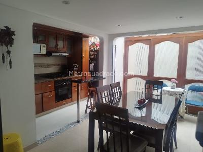 Casa de 4 alcobas en venta en Modelia, Bogotá, 123 m² · foto 4 de 20