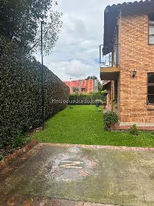 Casa de 4 alcobas en venta en Vereda Fagua, Chía, 217 m² · foto 4 de 20