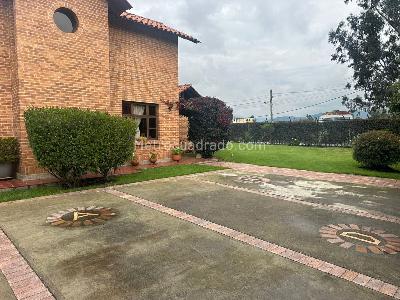 Casa de 4 alcobas en venta en Vereda Fagua, Chía, 217 m² · foto 3 de 20