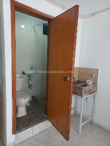 Casa de 5 alcobas en venta en La Laguna, Bogotá, 230 m² · foto 17 de 20