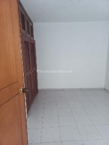 Casa de 5 alcobas en venta en La Laguna, Bogotá, 230 m² · foto 9 de 20