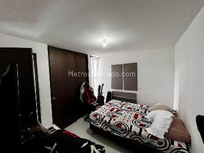 Apartamento de 2 alcobas en venta en Alto De Las Flores, Sabaneta, 60 m² · foto 7 de 20