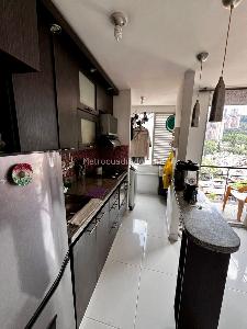 Apartamento de 2 alcobas en venta en Alto De Las Flores, Sabaneta, 60 m² · foto 3 de 20