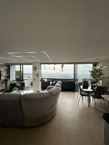 Apartamento de 3 alcobas en venta en Buenos Aires, Medellín, 135 m² · foto 2 de 15