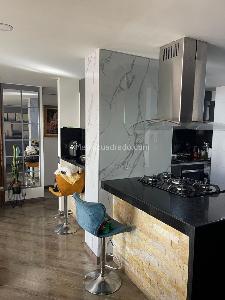Apartamento de 3 alcobas en venta en Ciudad Berna, Bogotá, 100 m² · foto 2 de 10