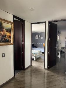 Apartamento de 3 alcobas en venta en Ciudad Berna, Bogotá, 100 m² · foto 9 de 10