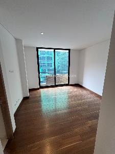 Apartamento de 2 alcobas en venta en Chico Norte, Bogotá, 153 m² · foto 5 de 15