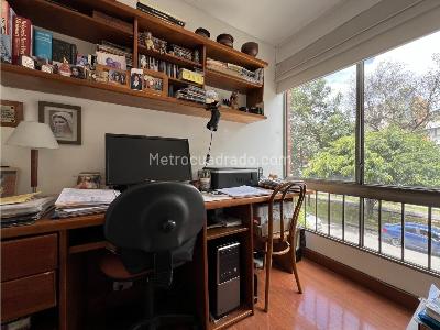 Apartamento de 2 alcobas en venta en Chico, Bogotá, 73 m² · foto 9 de 19