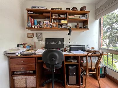 Apartamento de 2 alcobas en venta en Chico, Bogotá, 73 m² · foto 10 de 19