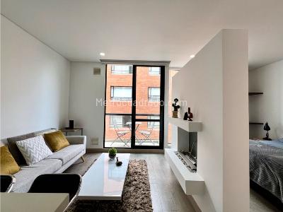 Apartamento de 1 alcoba en arriendo en Chico Navarra, Bogotá, 41 m² · foto 2 de 19