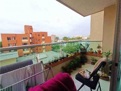 Apartamento de 3 alcobas en venta en Ciudad Jardin, Barranquilla, 116 m² · foto 3 de 8