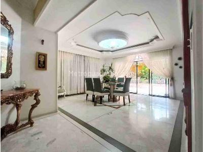 Casa de 5 alcobas en venta en Villa Santos, Barranquilla, 345 m² · foto 7 de 10