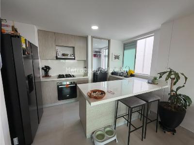 Apartamento de 3 alcobas en venta en Riomar, Barranquilla, 112 m² · foto 2 de 20