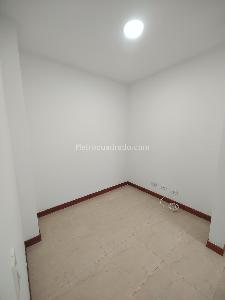 Apartamento de 3 alcobas en arriendo en Loma La Frontera, Medellín, 114 m² · foto 13 de 17