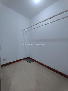 Apartamento de 3 alcobas en arriendo en Loma La Frontera, Medellín, 114 m² · foto 4 de 17