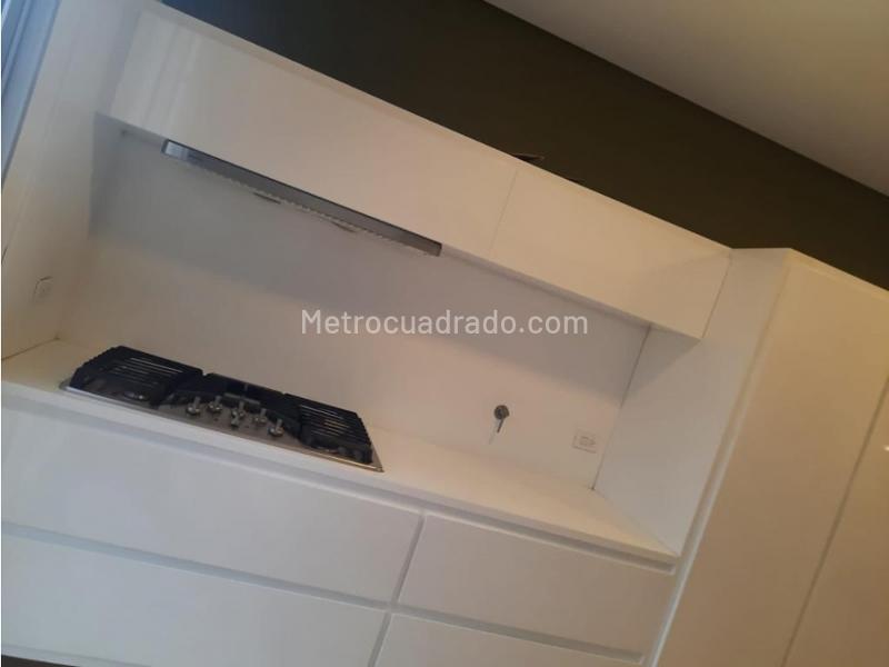 Spacious 4BR Furnished Apartment in Poblado El Tesoro - 6