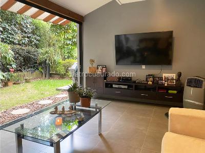 Casa de 3 alcobas en venta en El Poblado, Medellín, 340 m² · foto 8 de 17
