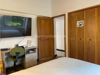 Casa de 3 alcobas en venta en El Poblado, Medellín, 340 m² · foto 14 de 17