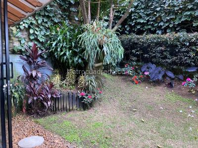 Casa de 3 alcobas en venta en El Poblado, Medellín, 340 m² · foto 17 de 17