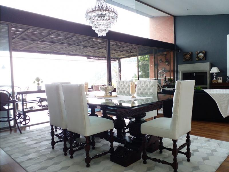 Casa Moderna de 3 Alcobas en Alto Las Palmas