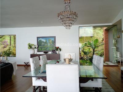 Casa de 3 alcobas en arriendo en El Poblado, Medellín, 440 m² · foto 7 de 20