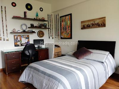 Casa de 3 alcobas en arriendo en El Poblado, Medellín, 440 m² · foto 18 de 20
