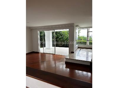 Casa de 3 alcobas en venta en Altos Del Poblado, Medellín, 380 m² · foto 10 de 20