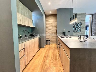 Apartamento en venta en El Poblado, Medellín · foto 3 de 15