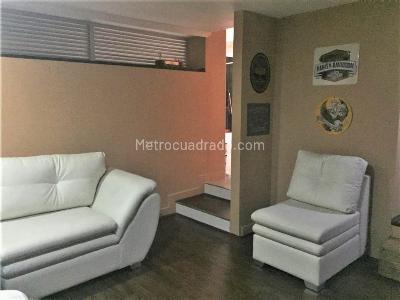 Apartamento de 3 alcobas en venta en El Poblado, Medellín, 400 m² · foto 11 de 15