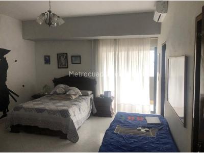 Apartamento de 4 alcobas en venta en El Poblado, Medellín, 461 m² · foto 14 de 20