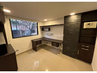 Apartamento de 4 alcobas en venta en El Poblado Castropol, Medellín, 198 m² · foto 13 de 18