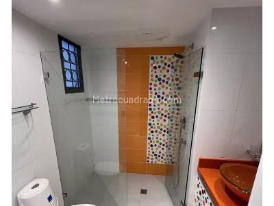 Apartamento de 4 alcobas en venta en El Poblado Castropol, Medellín, 198 m² · foto 18 de 18