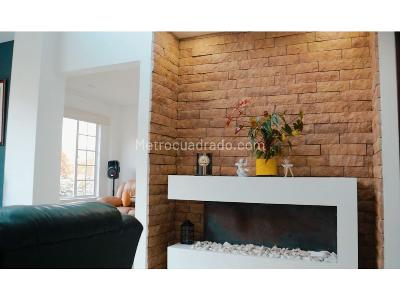 Casa de 3 alcobas en venta en Alto Del Escobero, Envigado, 250 m² · foto 5 de 11