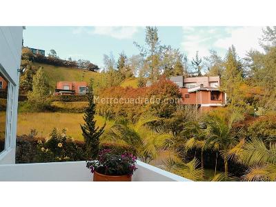 Casa de 3 alcobas en venta en Alto Del Escobero, Envigado, 250 m² · foto 9 de 11