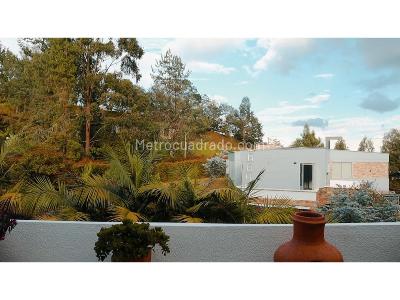 Casa de 3 alcobas en venta en Alto Del Escobero, Envigado, 250 m² · foto 10 de 11